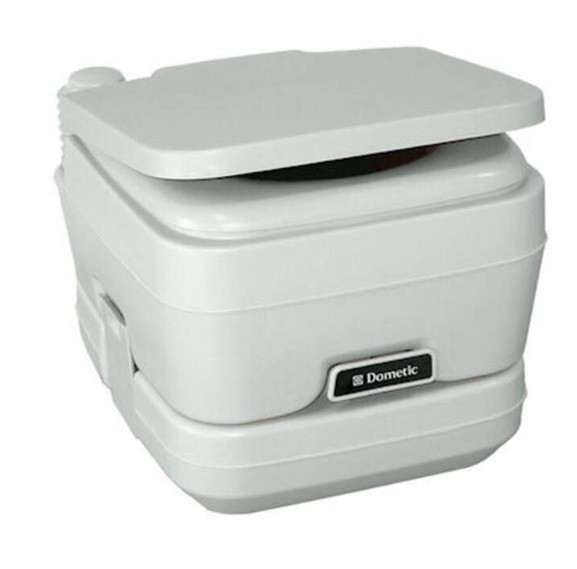 Dometic 962 SaniPottie 331962060 Short 2.5 Gallon Portable Toilet w/ Bonus Pack