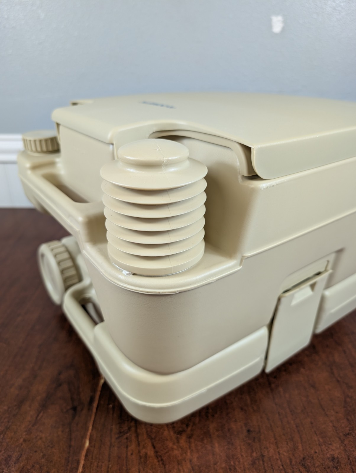 Dometic Series 960 2.5 Gallon Capacity Portable Toilet Head Camping Off Grid