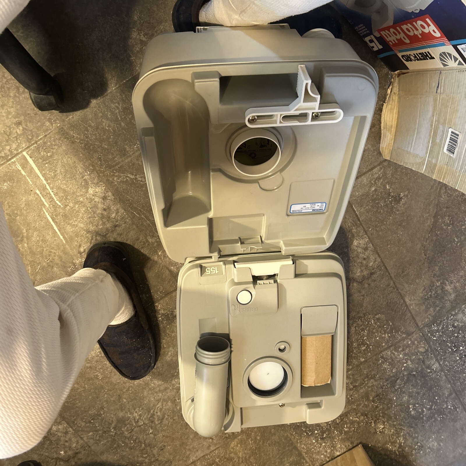 THETFORD MODEL 155 PORTA POTTI PORTABLE TOILET 4.3 GALLONS BRAND NEW!!!