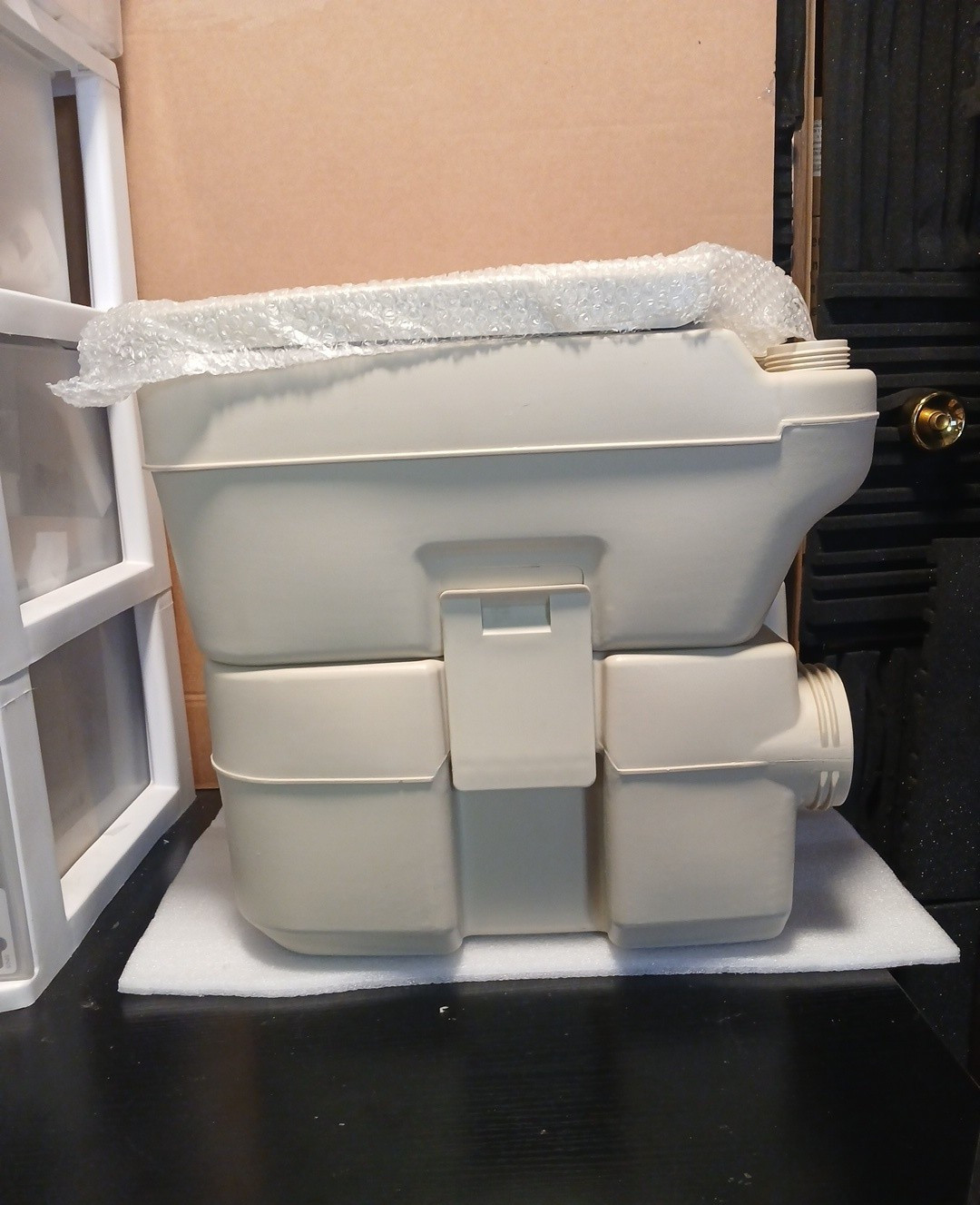 Dometic SaniPottie Tall Portable Toilet 5-gallon Waste Tank – Parchment 966 [G3]
