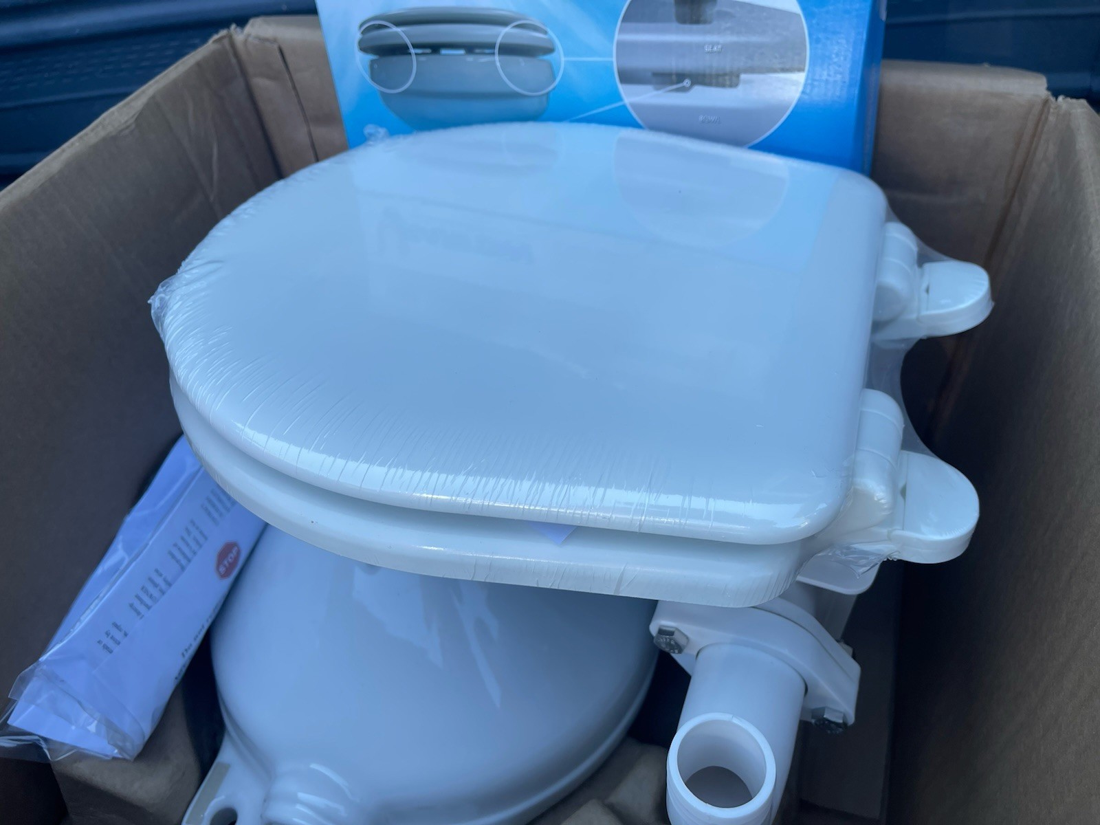 Raritan PHII Manual Marine Toilet – Standard Hand Toilet II