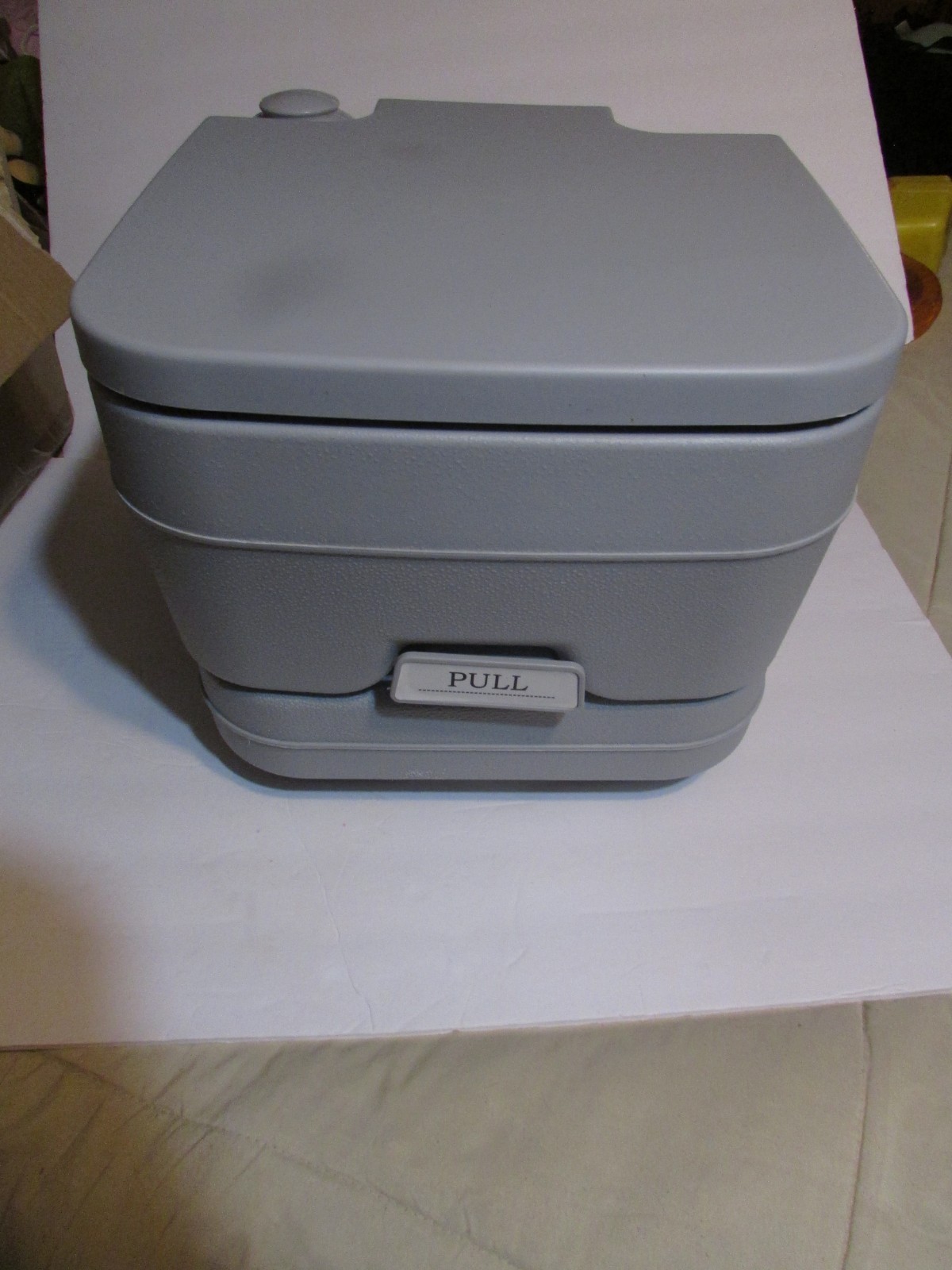 Sandinrayli RV Portable Toilet Light Gray TY91Y0181 Up to 440 lbs Compact Design
