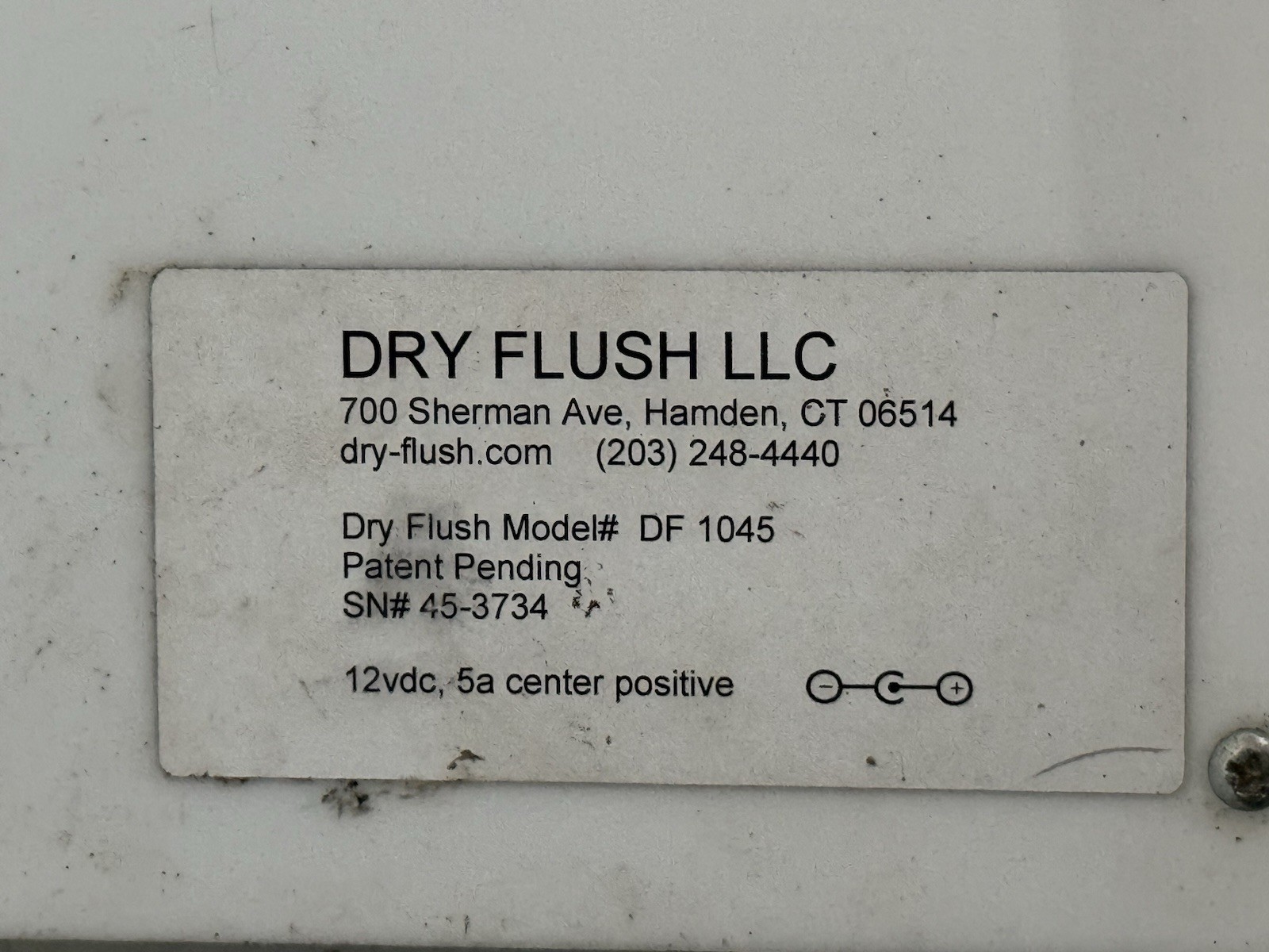 Laveo Dry Flush Portable Toilet