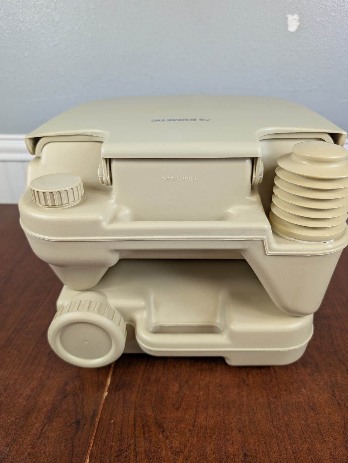 Dometic Series 960 2.5 Gallon Capacity Portable Toilet Head Camping Off Grid
