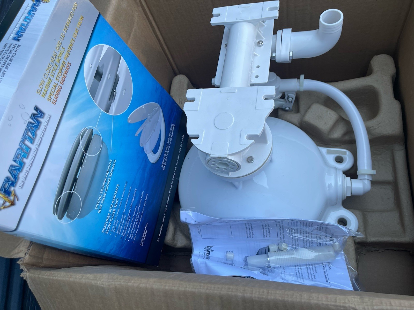 Raritan PHII Manual Marine Toilet – Standard Hand Toilet II